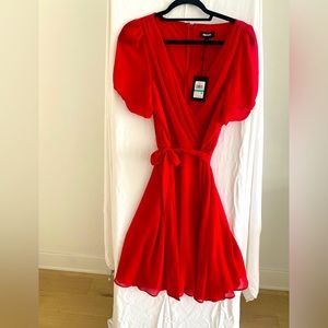 DKNY chiffon dress. Pink size 16 runs small. 38” top to bottom 22” waist down.